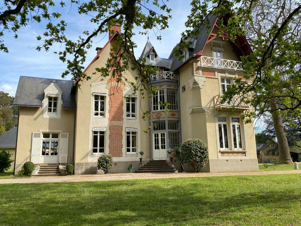 Chateau De La Coudraie Et La Petite Coudraie Changé Kültér fotó